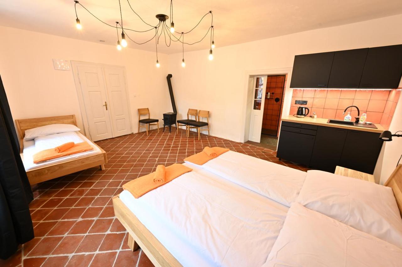 Valečská pálenice Valec Exterior foto