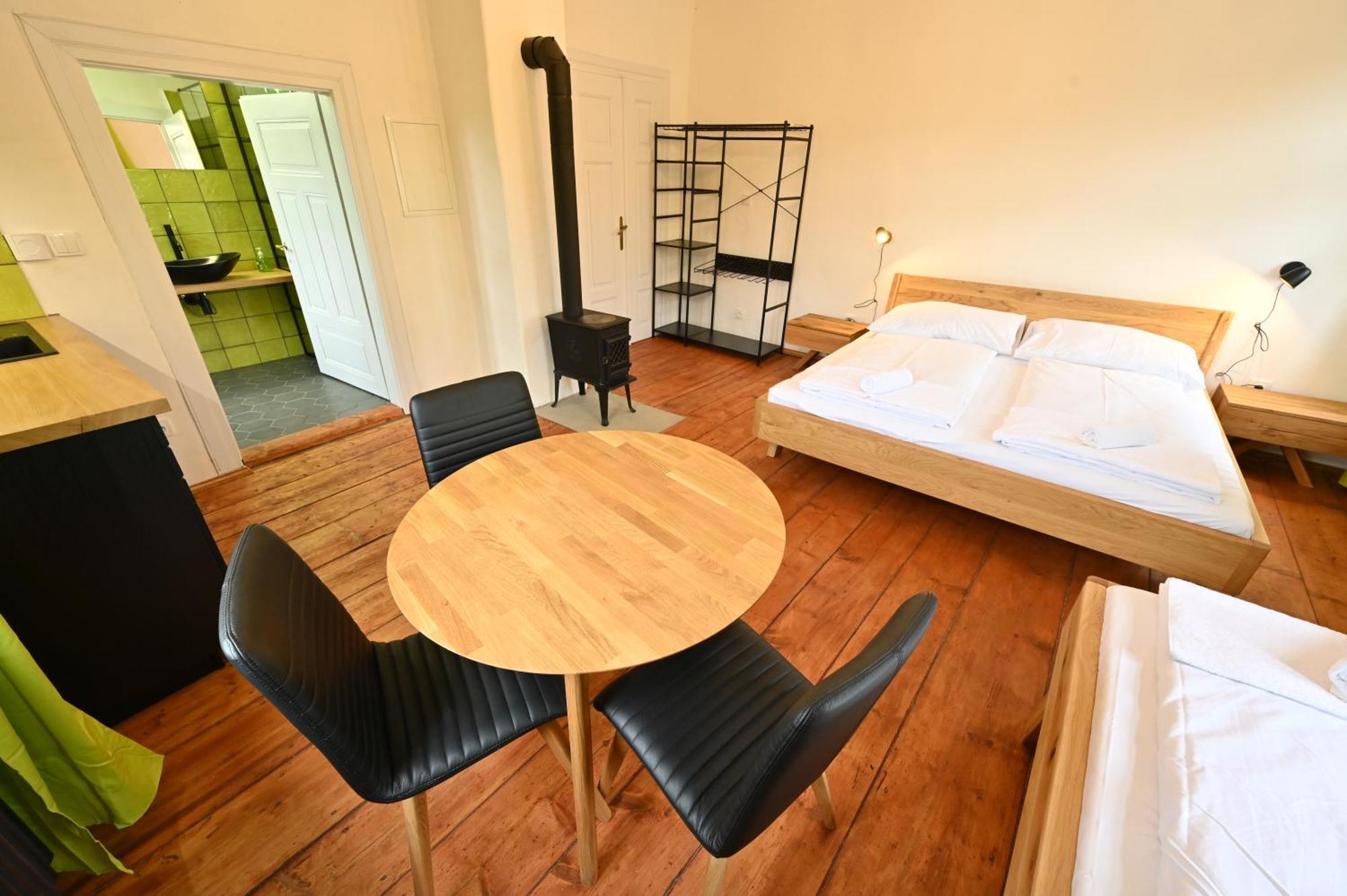 Valečská pálenice Valec Quarto foto