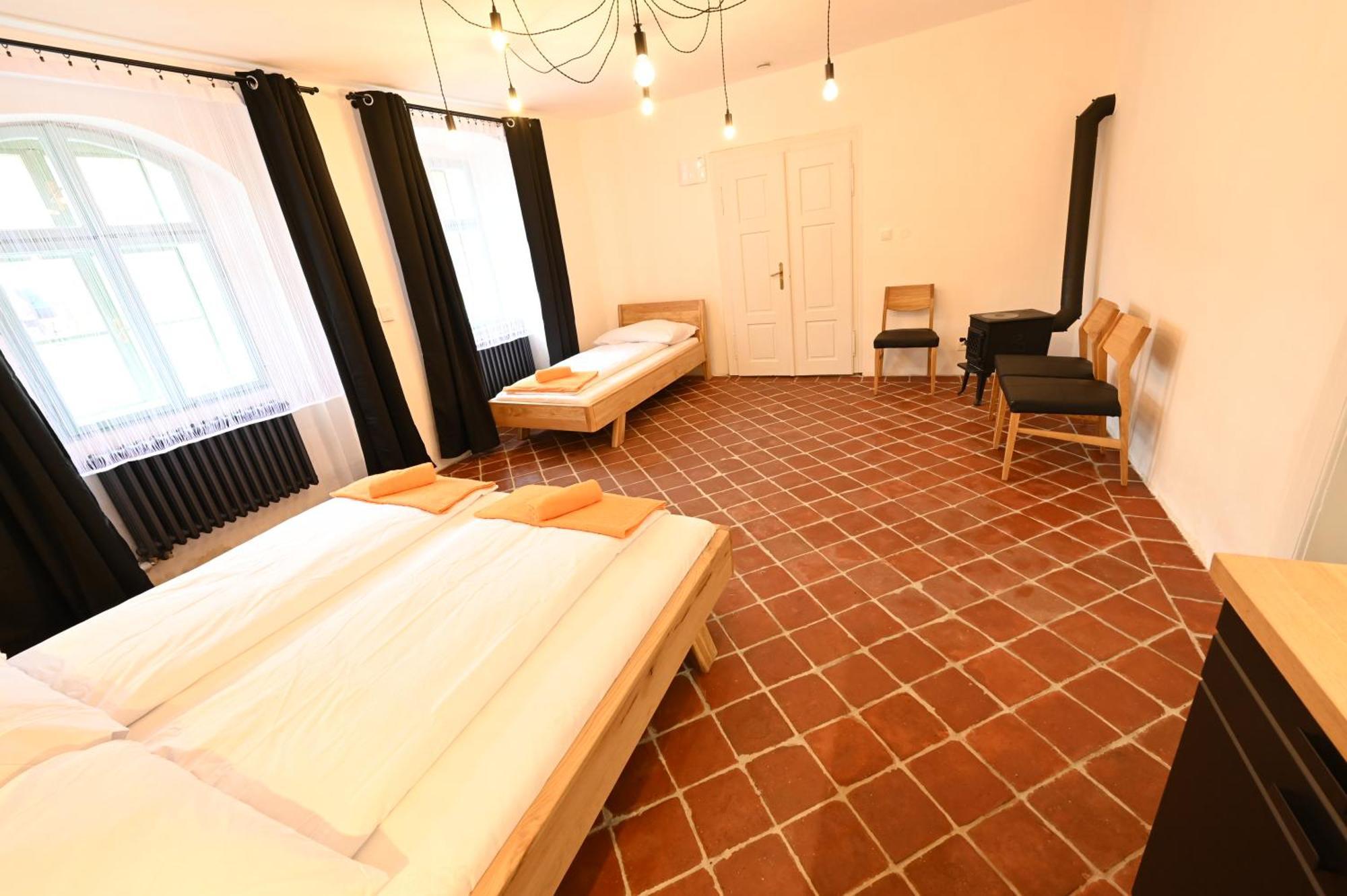 Valečská pálenice Valec Quarto foto
